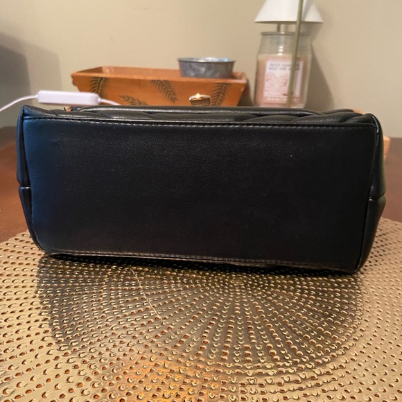 Black Faux Leather Purse - Picture 7 of 7
